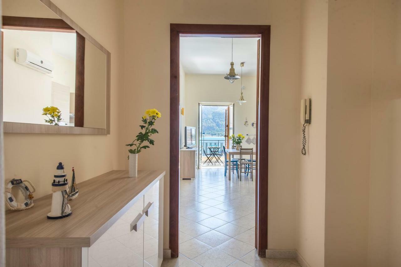Casetta Vista Mare In Piazza A Mondello Palermo Dış mekan fotoğraf